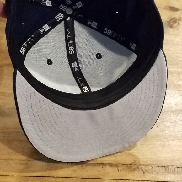 Tennessee Titans Hat New Era Size 7 3/8 Fitted Blue 59Fifty NFL Sword T Logo - Picture 6 of 10